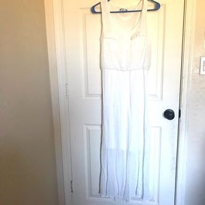 J Gee White Maxi Dress